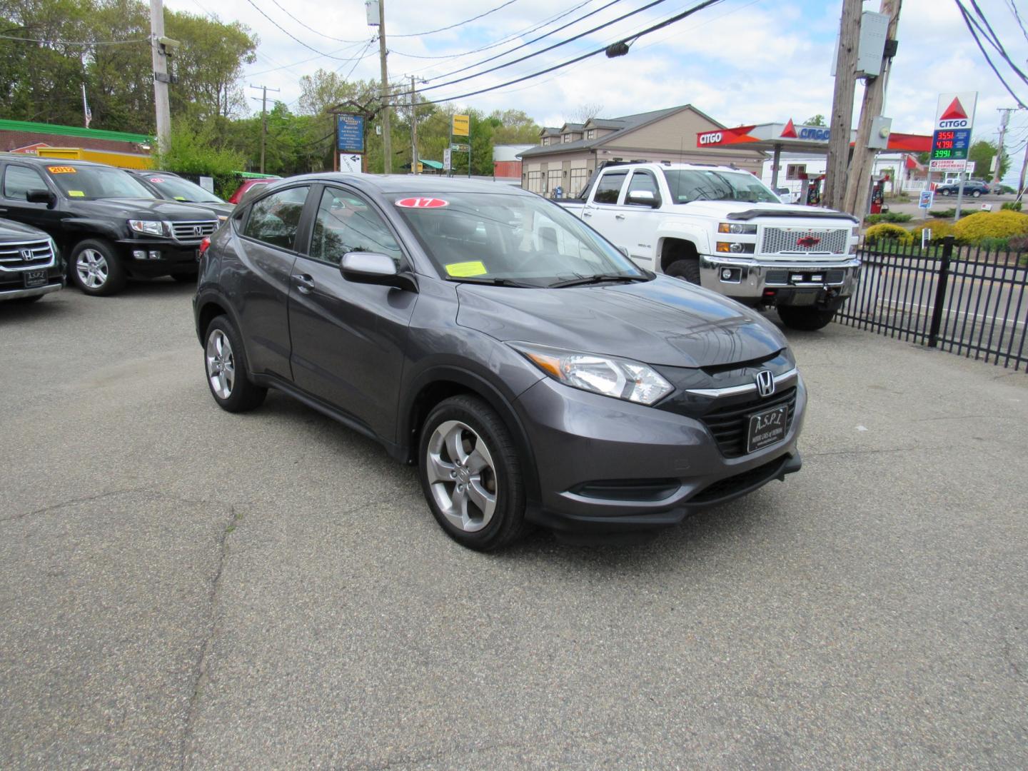 2017 Gray /Black Honda HR-V (3CZRU6H30HG) , Automatic transmission, located at 215 Milton St, Dedham, MA, 02026, (781) 329-5144, 42.241905, -71.157295 - This nice compact SUV is in excellent condition.. Runs like new. All ASPI Motor Cars vehicles are fully serviced before they are delivered to assure the highest quality used vehicles. Comes with a 3/3 warranty included in the price. Call for details. Prices on all vehicles do not include $299.9 - Photo#0